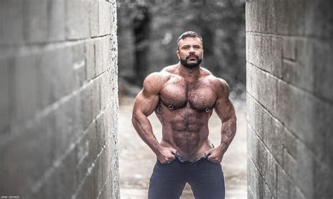 muscle man|56 Photos of Men Who Sculpt Muscle .